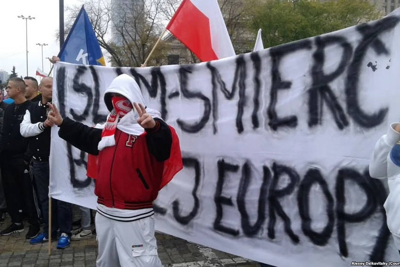 В Варшаве проходит демонстрация против мусульманских мигрантов