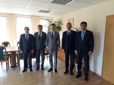 Azərbaycan parlamentinin deputatları Litvaya səfər ediblər