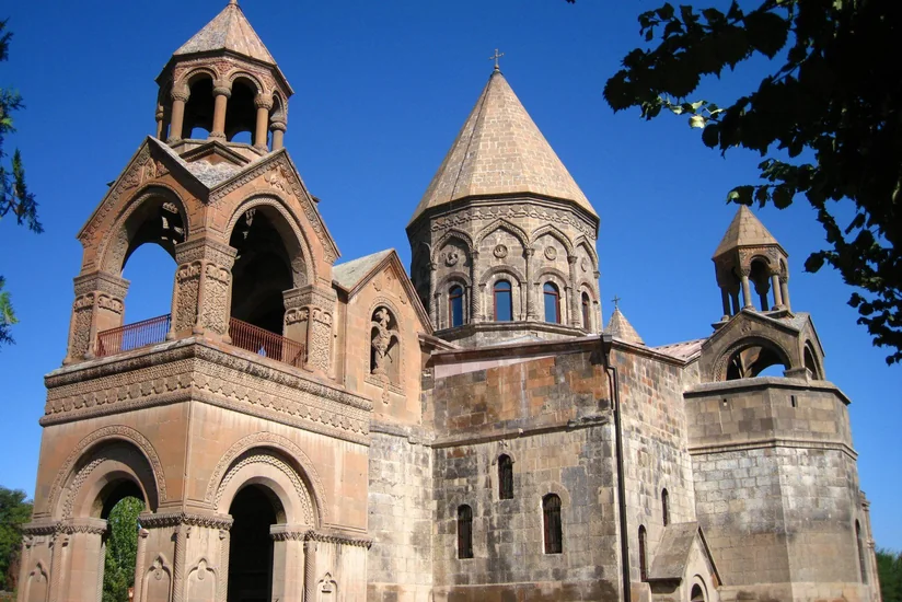 Baqratdan qopmalar –  “qeyb” olan partiya lideri - ANALİZ