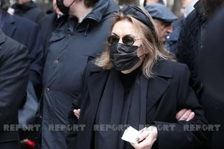 Xalq yazıçısı Rüstəm İbrahimbəyov I Fəxri xiyabanda dəfn edilib - YENİLƏNİB-8