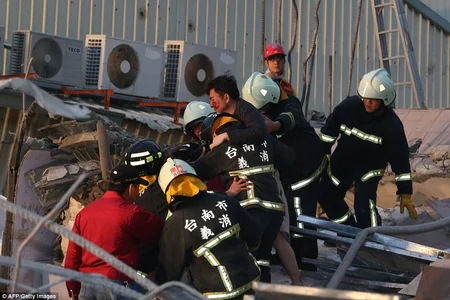 Tayvanda zəlzələ qurbanlarının sayı 11 nəfərə çatıb, 475 nəfər xəsarət alıb - FOTO