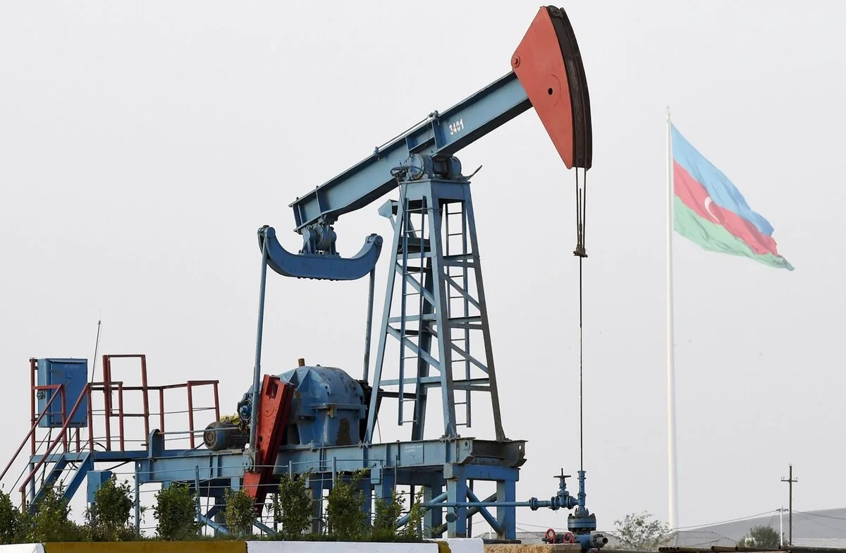 Azərbaycan neftinin büdcə qiyməti gələn il 50 dollar olacaq