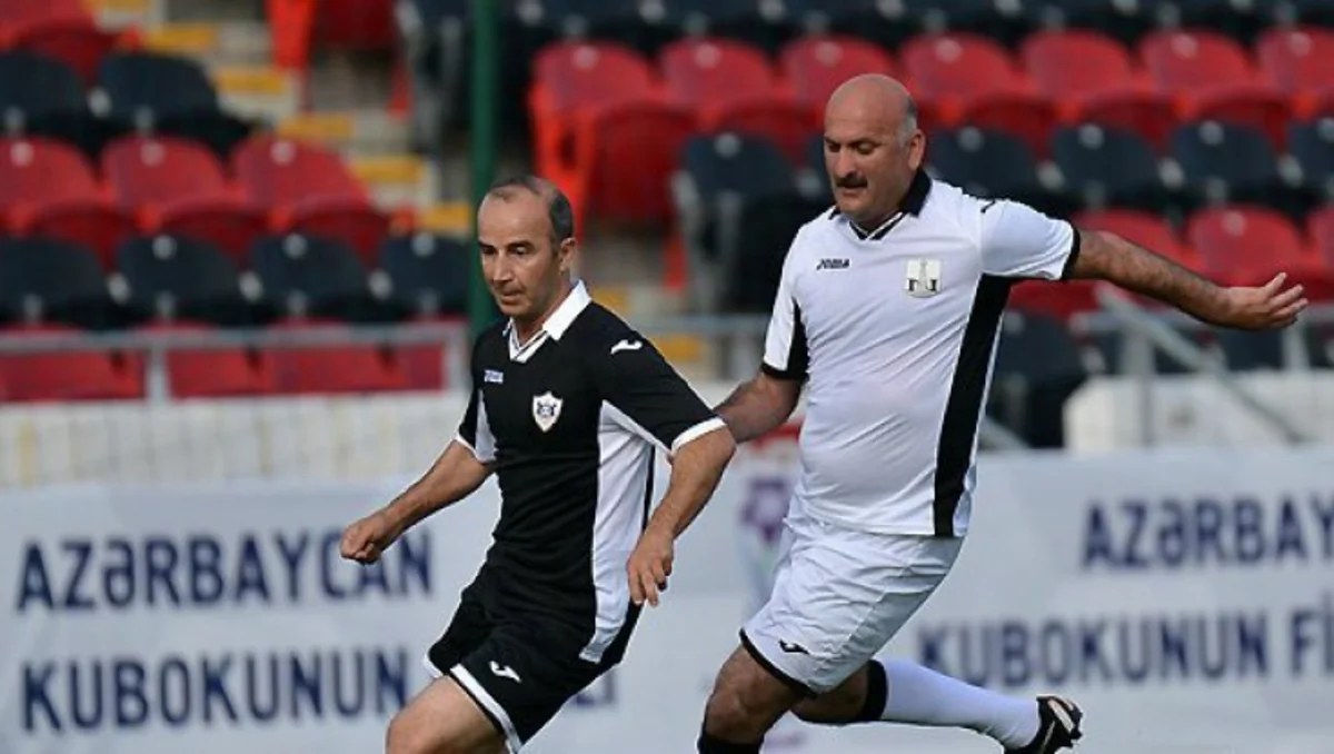 Keçmiş futbolçuları Qəhrəman Əliyev haqqında: Səhvini elə deyərdi ki, ruhun da inciməzdi