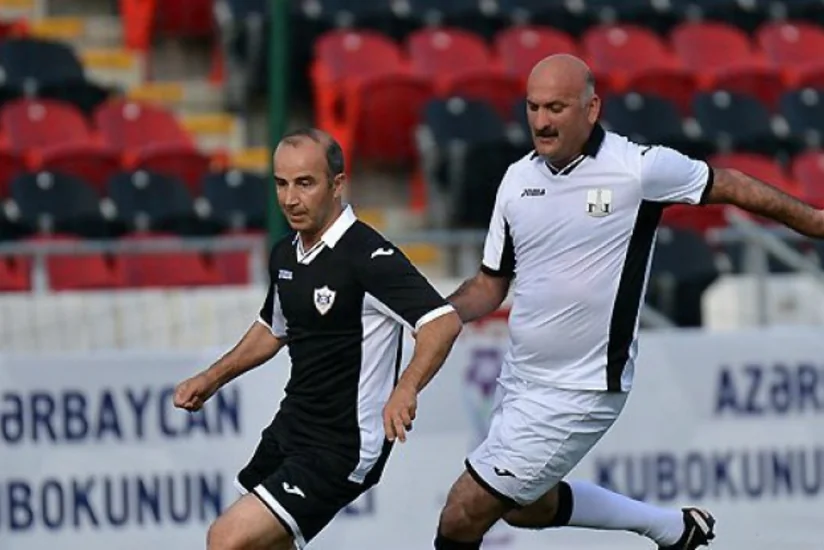 Keçmiş futbolçuları Qəhrəman Əliyev haqqında: Səhvini elə deyərdi ki, ruhun da inciməzdi