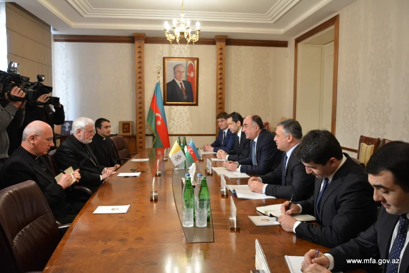 Elmar Məmmədyarov: Suriyadakı erməni əsilli qaçqınlar qeyri-qanuni olaraq Dağlıq Qarabağda yerləşdirilir