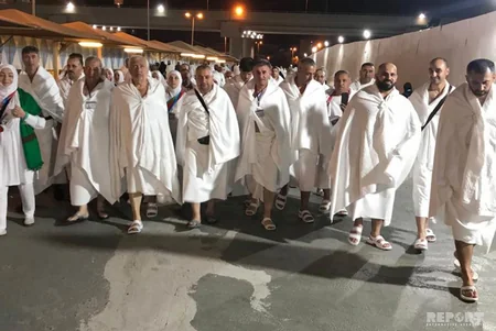 Həcc ziyarətində olan azərbaycanlı zəvvarların səhhəti yaxşıdır - FOTOLAR