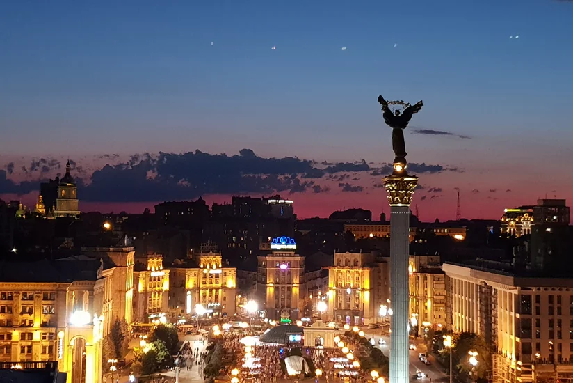 МИД Германии и Австрии рекомендовали своим гражданам покинуть Украину