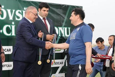 ​Futbol üzrə I Divizionun qalibi mükafatlandırılıb