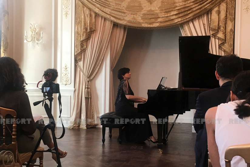 Fransada “Şuşa ili” və Fikrət Əmirovun yubileyi münasibətilə konsert keçirilib