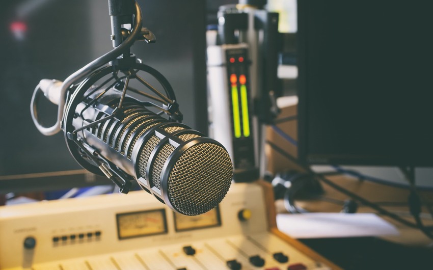Azərbaycanda yeni radio yayımı üçün müsabiqə elan olunub
