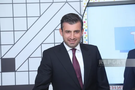 Selçuk Bayraktar Bilim Bakı mərkəzinin işi ilə tanış olub