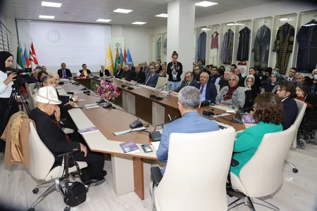 TÜRKSOY Türkiyədə Almas İldırımı yad edib