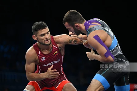 Paris-2024: Azərbaycanın yunan-Roma güləşçisi məğlub olub