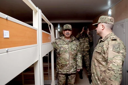 Azerbaijani Defense Minister visits foremost military units - VIDEO