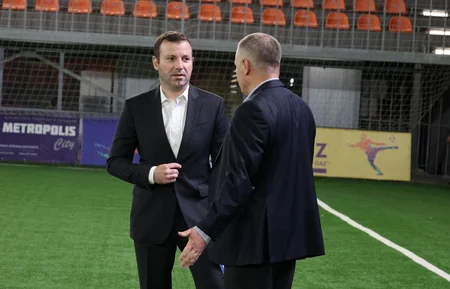 Elxan Məmmədov FIFA rəsmisi kimi Moldovaya səfər edib