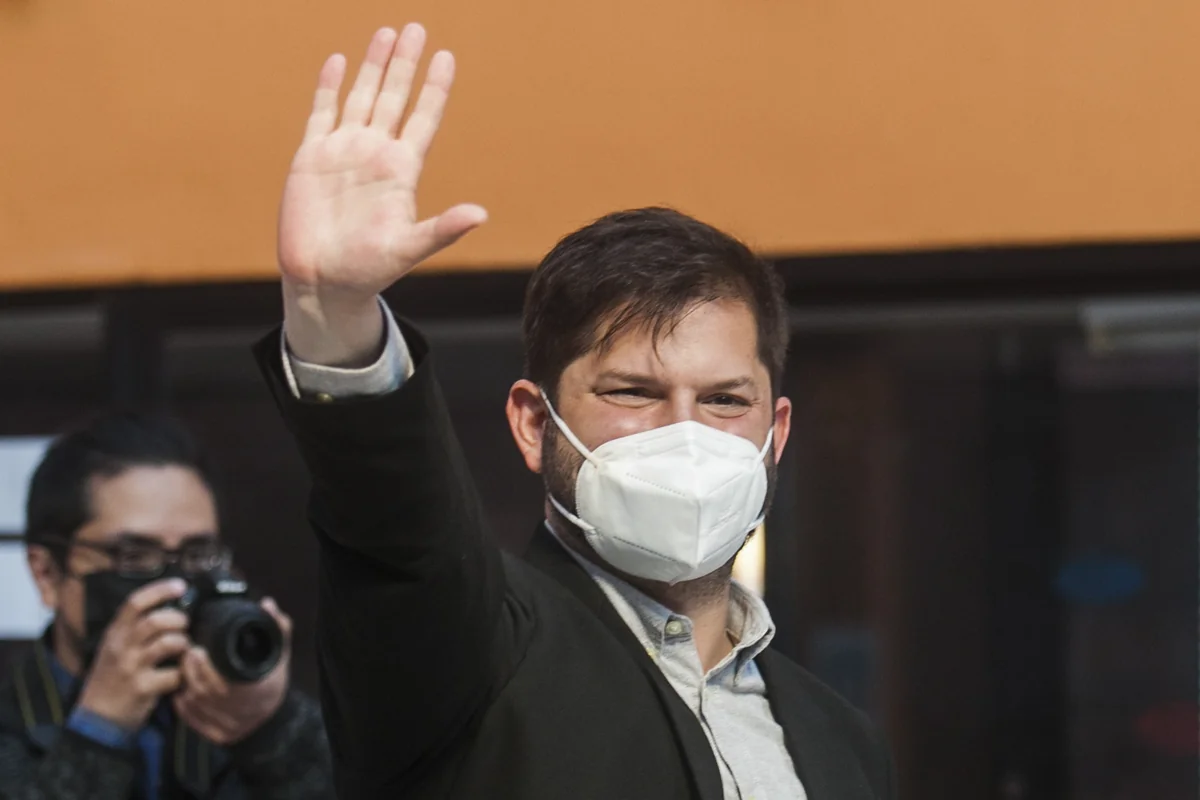 Новым президентом Чили стал 35-летний студенческий лидер