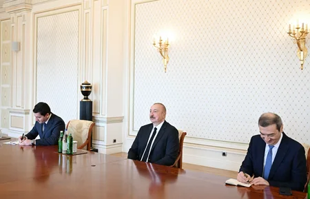 İlham Əliyev Şimali Makedoniya Assambleyasının sədrini qəbul edib