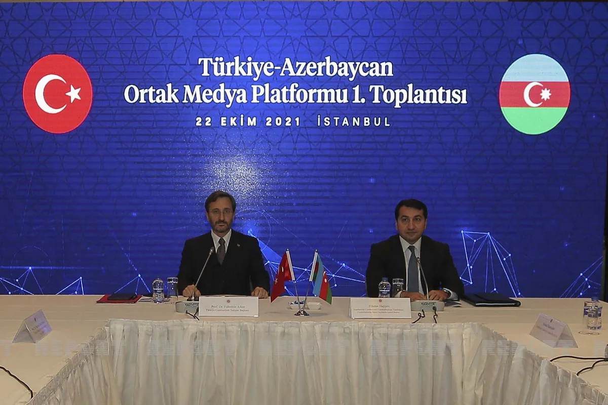 В Стамбуле состоялось первое заседание совместной турецко-азербайджанской медиаплатформы