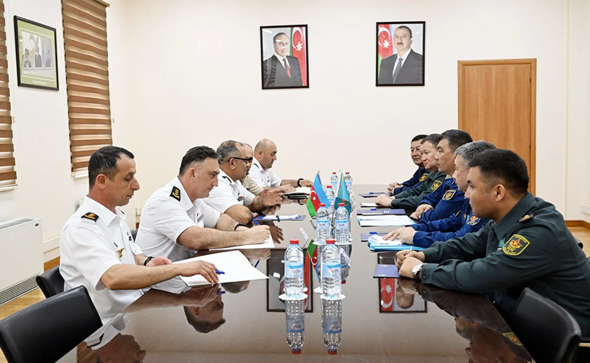 Qazaxıstan Ordusunun Baş Qərargah rəisinin müavini Azərbaycana gəlib