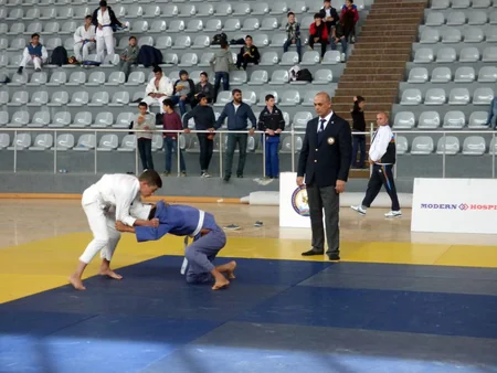 Yeniyetmə cüdoçuların Cənub regional birinciliyinə yekun vurulub
