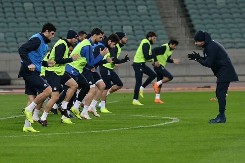 Azərbaycan yığması UEFA Millətlər Liqasındakı oyunlar ərəfəsində Bakı Olimpiya Stadionunda məşqə çıxıb
