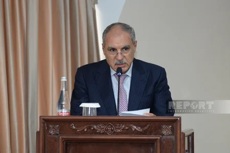 İrəvanın ermənilərə verilməsindən bəhs edən kitabın təqdimatı olub