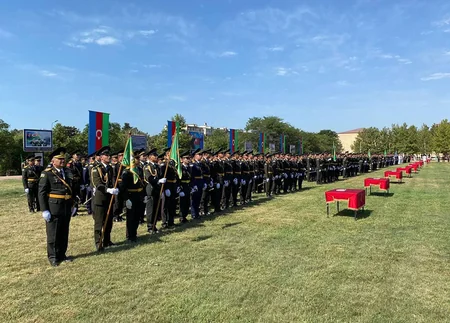 Ali Hərbi Məktəbdə növbəti buraxılış mərasimi keçirilib