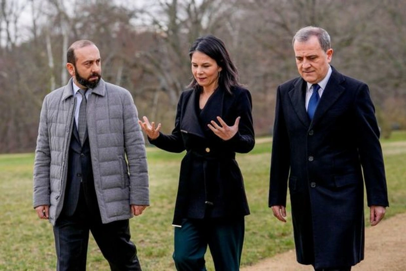 Анналена Бербок считает возможным установление мира между Азербайджаном и Арменией