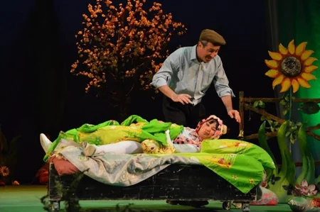 Məktəblilər tətil vaxtı Gənc Tamaşaçılar Teatrında bu tamaşalara baxa bilərlər - SİYAHI