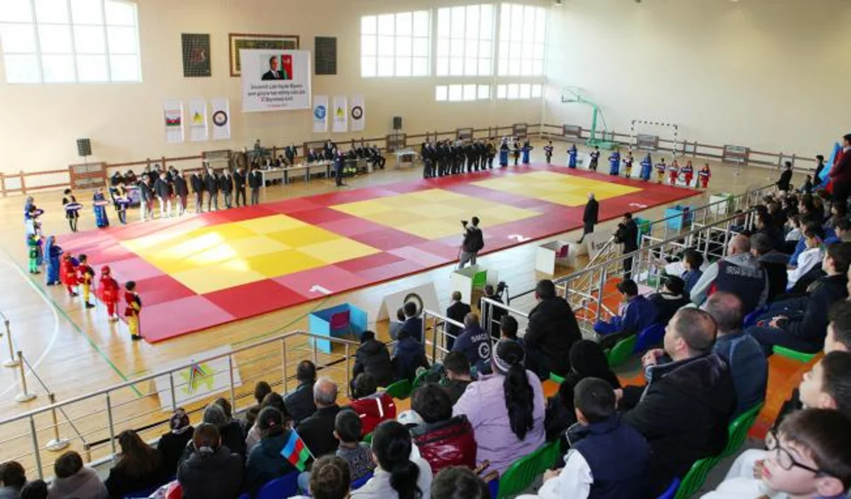 Sumqayıtda ümummilli lider Heydər Əliyevin anım gününə həsr edilmiş cüdo turniri start götürüb