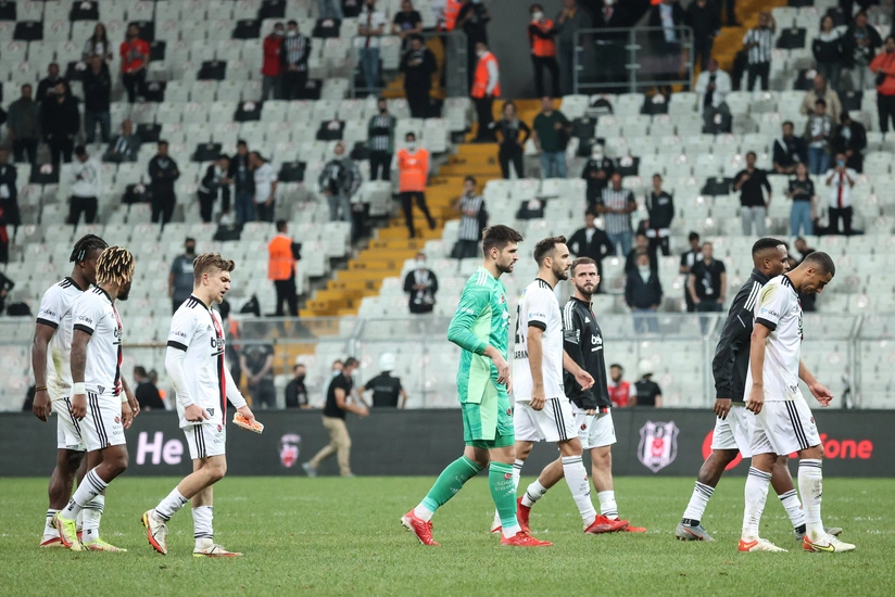 Beşiktaş aparıcı futbolçularını itirib
