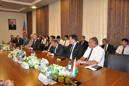 Biləsuvarda “Milli dövlətçiliyimizin xilaskarı” adlı elmi-praktik konfrans keçirilib
