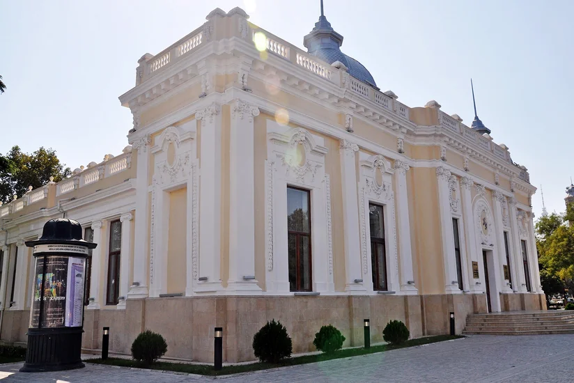 Kukla Teatrında “Qırmızı papaq” tamaşasının premyerası keçiriləcək