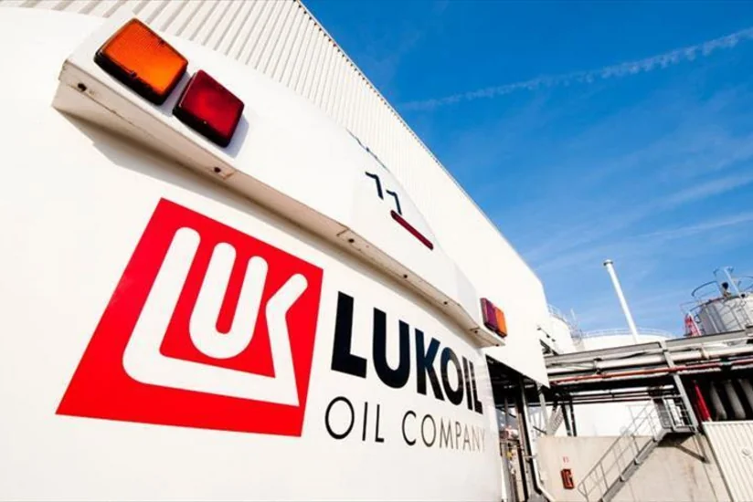 “LUKoil” Hyustondakı ofisini bağlayır