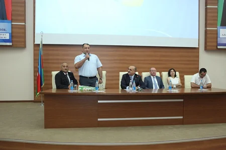 Səlim Müslümov Bakı-2015də medal qazanan paralimpiyaçılarla görüşüb