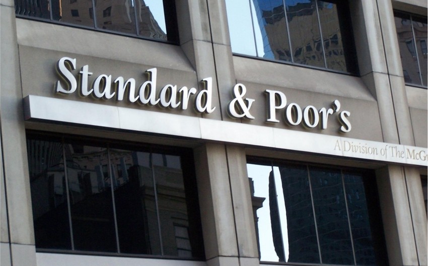 S&P agentliyi Muğanbankın reytinqini aşağı salıb