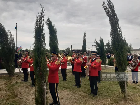 Biləsuvarda Birinci Qarabağ müharibəsinin şəhidi Elbrus İsaqov dəfn edilib - YENİLƏNİB