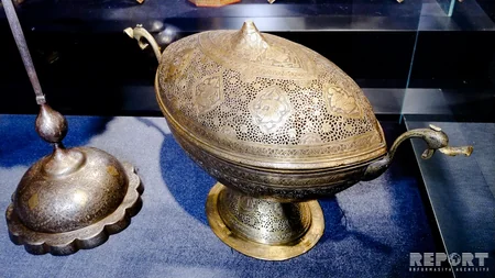 Azərbaycan və Şərq kolleksiyalarından ibarət “Tarixin şah əsərləri” - FOTOLARDA