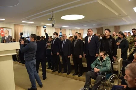 Sağlamlıq imkanları məhdud yüzədək qazi əlil arabaları ilə təmin edilib