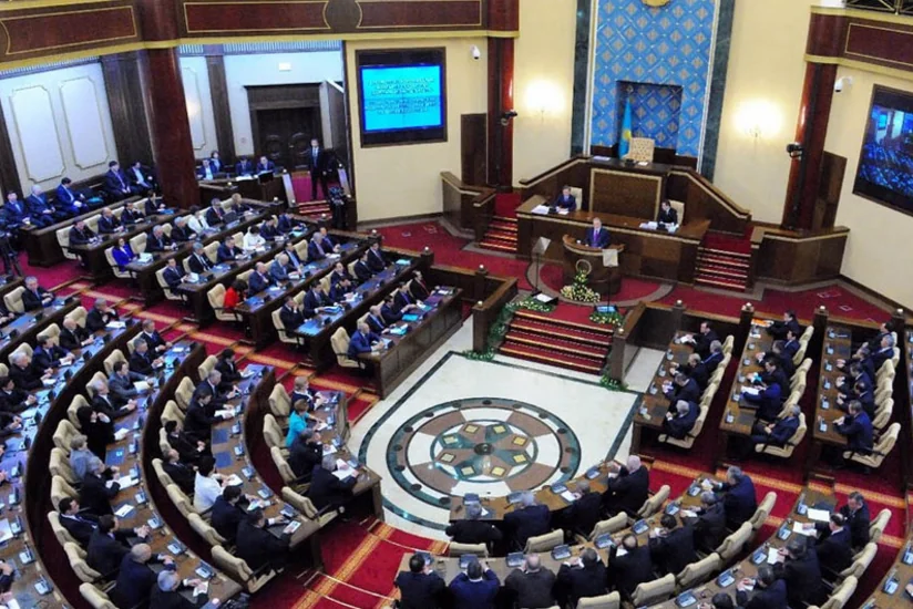 Парламент Казахстана ратифицировал протокол о защите Каспия от загрязнения