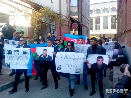 Azerbaijani activists protest in front of Armenian embassy in Tbilisi