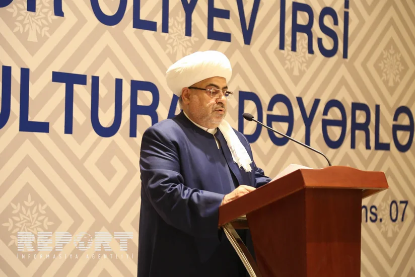 Allahşükür Paşazadə: Ulu öndər dinindən asılı olmayaraq, bütün vətəndaşlarımızı azərbaycançılıq məfkurəsi ətrafında birləşdirib