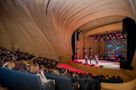 Heydər Əliyev Mərkəzində Soprano art qrupunun konserti keçirilib