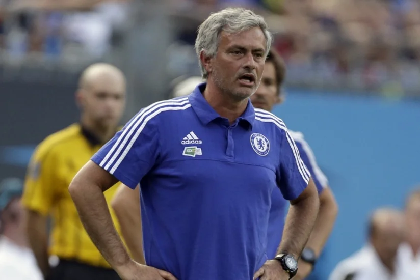 ​Португальский тренер Жозе Моуринью продлил контракт с «Челси»