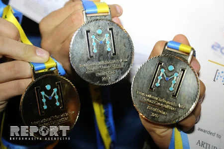 Azərbaycan məktəblilərinin robotları InfoMatrix beynəlxalq müsabiqəsində qızıl medal qazanıb - FOTO - VİDEO - YENİLƏNİB