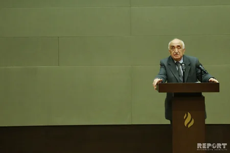 Rovnag Abdullayev: Despite price changes, SOCAR didn't refuse any of its projects