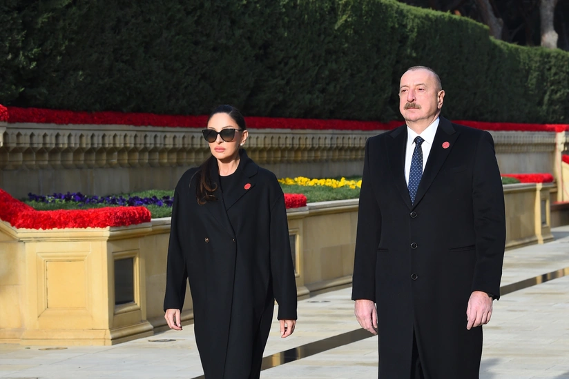 Prezident və birinci xanım Şəhidlər xiyabanını ziyarət ediblər
