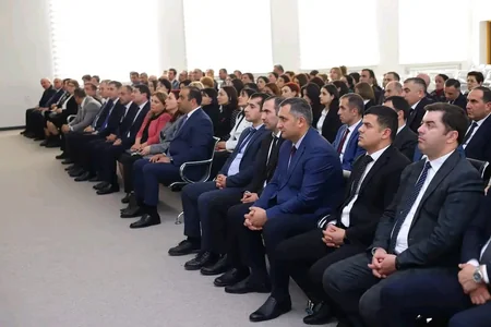 Coşqun Əliyev təhsil işçilərinə təqdim olunub