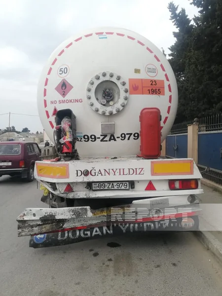 Sumqayıtda mikroavtobusla yük maşını toqquşub, 15 nəfər xəsarət alıb - YENİLƏNİB