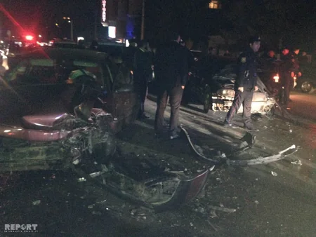 Bakıda kobud qayda pozan sürücü 4 avtomobilin toqquşmasına səbəb olub, xəsarət alanlar var - FOTO